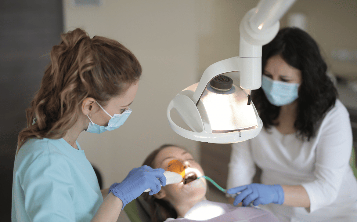 Best Implant Surgeons in Sri Lanka